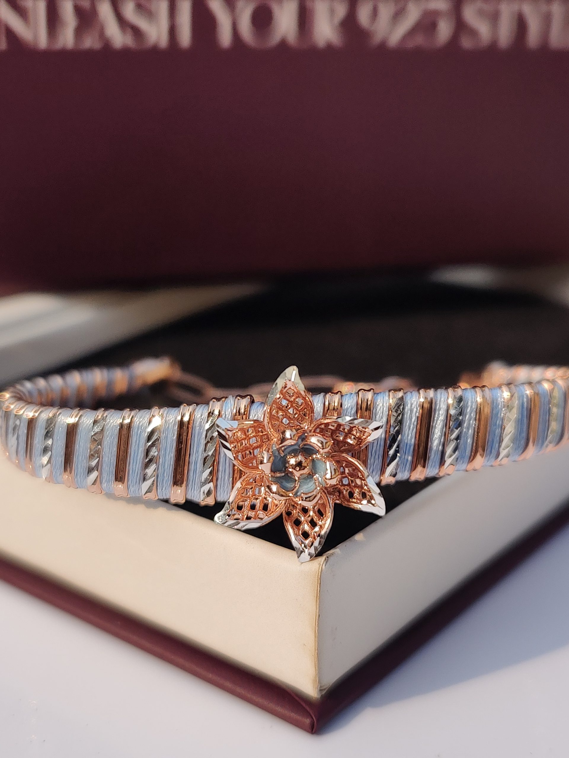 The Golden Petal 🌸✨